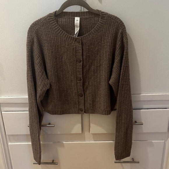 ALO Yoga Cashmere Plush Waffle Cardigan size small mushroom - Picture 5 of 7